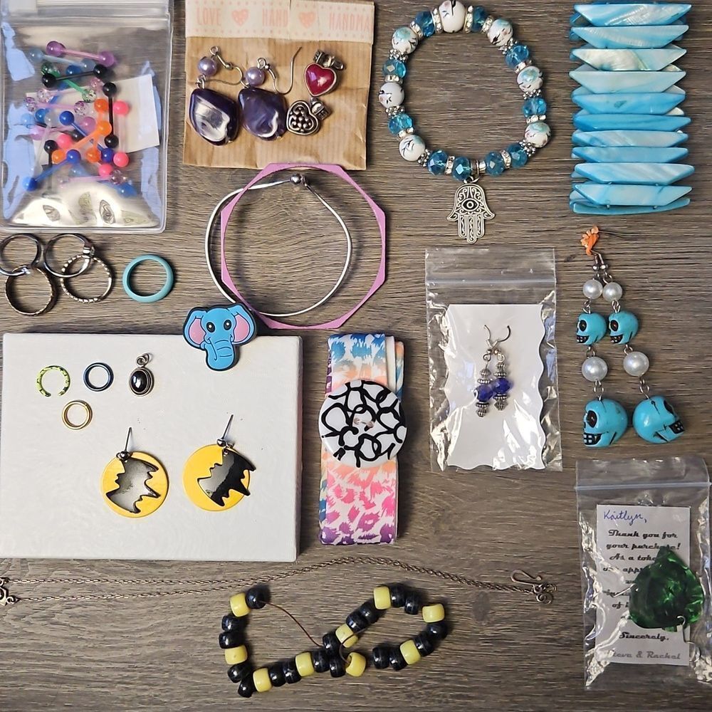 Imitation & Sterling Silver Jewelry Bundle Mixed Pre Loved & New 40 Pieces